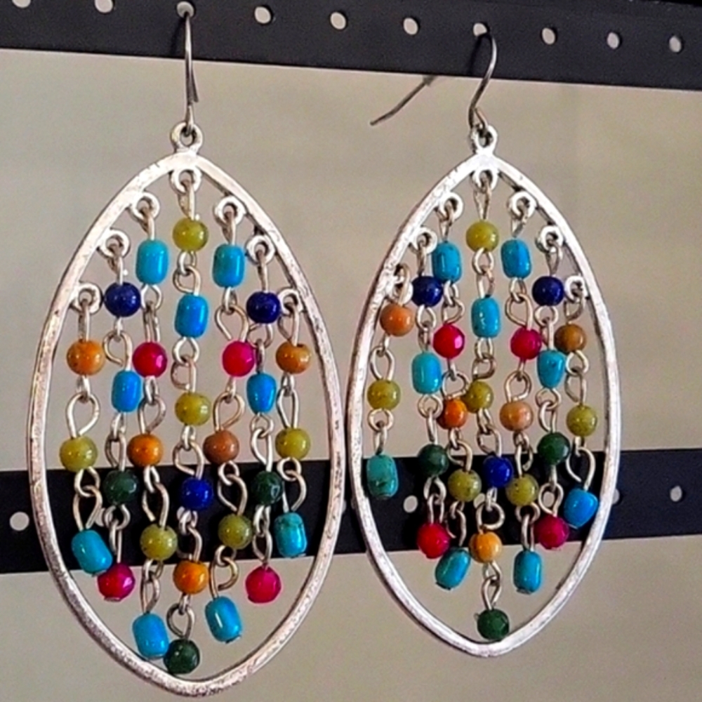 11 Pairs Wearable Earrings Grab Bag for Resell or Craft Lot RAC071